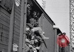 Standbild Weiße Russen bewachen Eisenbahn Sibirien Russland, 1918, aus Sekunde 59 historischem Filmmaterial Videoclip 65675039660