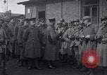 Standbild deutsche Truppen nach Hause zu gehen Frankreich, 1918, aus Sekunde 13 historischem Filmmaterial Videoclip 65675039661