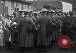 Standbild deutsche Truppen nach Hause zu gehen Frankreich, 1918, aus Sekunde 55 historischem Filmmaterial Videoclip 65675039661