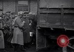 Standbild deutsche Truppen nach Hause zu gehen Frankreich, 1918, aus Sekunde 59 historischem Filmmaterial Videoclip 65675039661