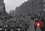 Standbild Die französischen Truppen nach Hause am Ende des Ersten Weltkrieg Dortmund Deutschland, 1918, aus Sekunde 4 historischem Filmmaterial Videoclip 65675039662