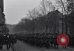 Standbild Die französischen Truppen nach Hause am Ende des Ersten Weltkrieg Dortmund Deutschland, 1918, aus Sekunde 21 historischem Filmmaterial Videoclip 65675039662