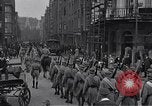 Standbild Die französischen Truppen nach Hause am Ende des Ersten Weltkrieg Dortmund Deutschland, 1918, aus Sekunde 28 historischem Filmmaterial Videoclip 65675039662