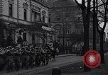 Standbild Die französischen Truppen nach Hause am Ende des Ersten Weltkrieg Dortmund Deutschland, 1918, aus Sekunde 54 historischem Filmmaterial Videoclip 65675039662