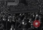 Image manifestation politique Berlin Allemagne, 1919, de la seconde 33 séquences d'archives historiques vidéo 65675039664