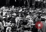 Standbild Feier der Ersten Republik Österreich Salzburg Österreich, 1919, aus Sekunde 21 historischem Filmmaterial Videoclip 65675039669
