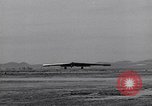 Image YB-49 Aéronefs United States USA, 1947, de la seconde 27 séquences d'archives historiques vidéo 65675039690