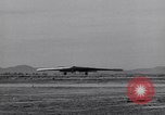 Image YB-49 Aéronefs United States USA, 1947, de la seconde 30 séquences d'archives historiques vidéo 65675039690