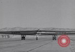 Standbild YB-49 schwere Bomber United States USA, 1947, aus Sekunde 53 historischem Filmmaterial Videoclip 65675039695
