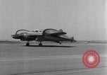 Standbild Horton flügellosen Flugzeuge Orange County Air Base California USA, 1952, aus Sekunde 14 historischem Filmmaterial Videoclip 65675039699