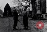 Standbild 6 United States Army Personal Strasburg Deutschland, 1944, aus Sekunde 12 historischem Filmmaterial Videoclip 65675039705