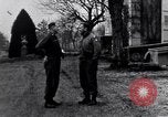 Standbild 6 United States Army Personal Strasburg Deutschland, 1944, aus Sekunde 13 historischem Filmmaterial Videoclip 65675039705