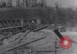 Standbild Vereinigten Staaten Truppen Ludwigshafen Deutschland, 1945, aus Sekunde 16 historischem Filmmaterial Videoclip 65675039707