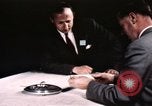 Standbild Modell der avrocar Toronto Ontario Kanada, 1960, aus Sekunde 13 historischem Filmmaterial Videoclip 65675039717