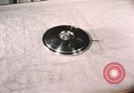 Standbild Modell der avrocar Toronto Ontario Kanada, 1960, aus Sekunde 56 historischem Filmmaterial Videoclip 65675039717