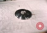 Standbild Modell der avrocar Toronto Ontario Kanada, 1960, aus Sekunde 58 historischem Filmmaterial Videoclip 65675039717