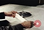 Immagine di Ingegneri Toronto Ontario Canada, 1960, secondo 37 filmato di repertorio 65675039727