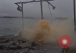 Image ensemencage des nuages par éruption de lithium Olympia Washington USA, 1966, de la seconde 50 séquences d'archives historiques vidéo 65675039734