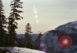 Image ensemencement des nuages à l'iodure d'argent Olympia Washington USA, 1966, de la seconde 21 séquences d'archives historiques vidéo 65675039736