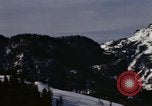 Image ensemencement des nuages à l'iodure d'argent Olympia Washington USA, 1966, de la seconde 37 séquences d'archives historiques vidéo 65675039736