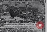 Standbild Up Helly AA Festival von 1935 Lerwick Shetland Inseln Schottland, 1935, aus Sekunde 13 historischem Filmmaterial Videoclip 65675039746