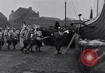 Standbild Up Helly AA Festival von 1935 Lerwick Shetland Inseln Schottland, 1935, aus Sekunde 15 historischem Filmmaterial Videoclip 65675039746