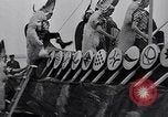 Standbild Up Helly AA Festival von 1935 Lerwick Shetland Inseln Schottland, 1935, aus Sekunde 22 historischem Filmmaterial Videoclip 65675039746
