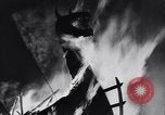 Standbild Up Helly AA Festival von 1935 Lerwick Shetland Inseln Schottland, 1935, aus Sekunde 52 historischem Filmmaterial Videoclip 65675039746