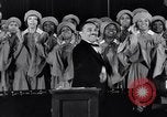 Standbild Prediger Elder Michaux Washington DC USA, 1935, aus Sekunde 39 historischem Filmmaterial Videoclip 65675039749