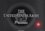Standbild Rundfunk und die Leute hören zu vintage Radios in Amerika New York United States USA, 1951, aus Sekunde 3 historischem Filmmaterial Videoclip 65675039750