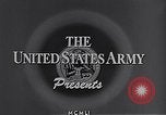 Standbild Rundfunk und die Leute hören zu vintage Radios in Amerika New York United States USA, 1951, aus Sekunde 9 historischem Filmmaterial Videoclip 65675039750
