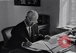 Standbild WMCA radio Operationen New York United States USA, 1951, aus Sekunde 7 historischem Filmmaterial Videoclip 65675039751