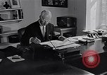 Standbild WMCA radio Operationen New York United States USA, 1951, aus Sekunde 10 historischem Filmmaterial Videoclip 65675039751