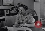 Standbild WMCA radio Operationen New York United States USA, 1951, aus Sekunde 37 historischem Filmmaterial Videoclip 65675039751