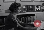 Standbild WMCA radio Operationen New York United States USA, 1951, aus Sekunde 42 historischem Filmmaterial Videoclip 65675039751