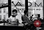 Standbild Das WMCA Radio Station Aufnahme New York City USA, 1951, aus Sekunde 60 historischem Filmmaterial Videoclip 65675039752