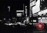 Image WMCA radio et Times Square New York City USA, 1951, de la seconde 21 séquences d'archives historiques vidéo 65675039754