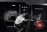 Image WMCA radio et Times Square New York City USA, 1951, de la seconde 42 séquences d'archives historiques vidéo 65675039754