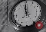 Image WMCA radio et Times Square New York City USA, 1951, de la seconde 52 séquences d'archives historiques vidéo 65675039754