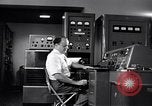 Image WMCA radio et Times Square New York City USA, 1951, de la seconde 57 séquences d'archives historiques vidéo 65675039754