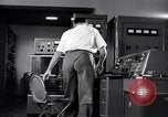 Image WMCA radio et Times Square New York City USA, 1951, de la seconde 59 séquences d'archives historiques vidéo 65675039754