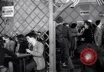 Image Les garçons et les filles de l'alcool potable New York City USA, 1943, de la seconde 7 séquences d'archives historiques vidéo 65675039757