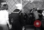 Image Les garçons et les filles de l'alcool potable New York City USA, 1943, de la seconde 12 séquences d'archives historiques vidéo 65675039757