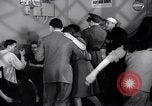 Image Les jeunes couples danser en club au cours de l' ère Seconde Guerre Mondiale New York City USA, 1943, de la seconde 10 séquences d'archives historiques vidéo 65675039758