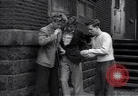 Image high school age garçons New York City USA, 1943, de la seconde 12 séquences d'archives historiques vidéo 65675039759