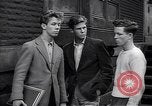 Image high school age garçons New York City USA, 1943, de la seconde 15 séquences d'archives historiques vidéo 65675039759