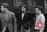 Image high school age garçons New York City USA, 1943, de la seconde 16 séquences d'archives historiques vidéo 65675039759