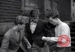 Image high school age garçons New York City USA, 1943, de la seconde 21 séquences d'archives historiques vidéo 65675039759