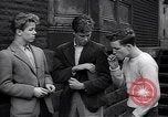 Image high school age garçons New York City USA, 1943, de la seconde 41 séquences d'archives historiques vidéo 65675039759