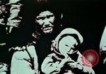 Image de familles d'immigrants en provenance de l'Europe United States USA, 1975, de la seconde 34 séquences d'archives historiques vidéo 65675039763
